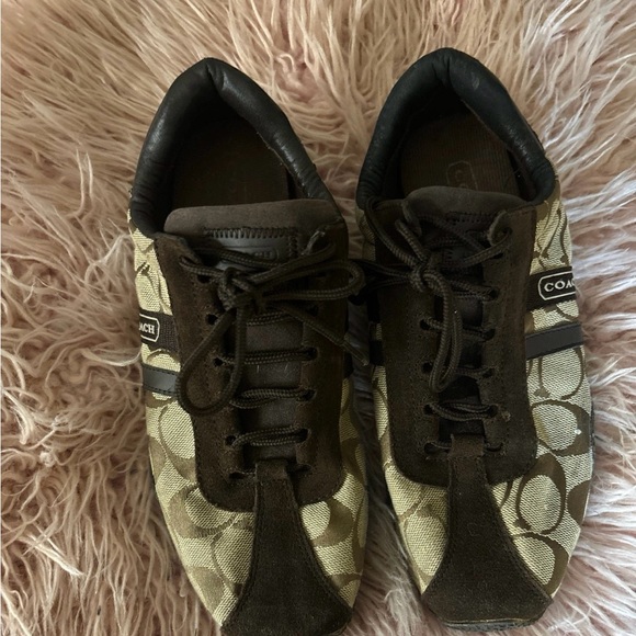 Coach vintage shoes that have recently been resoled - Picture 1 of 6